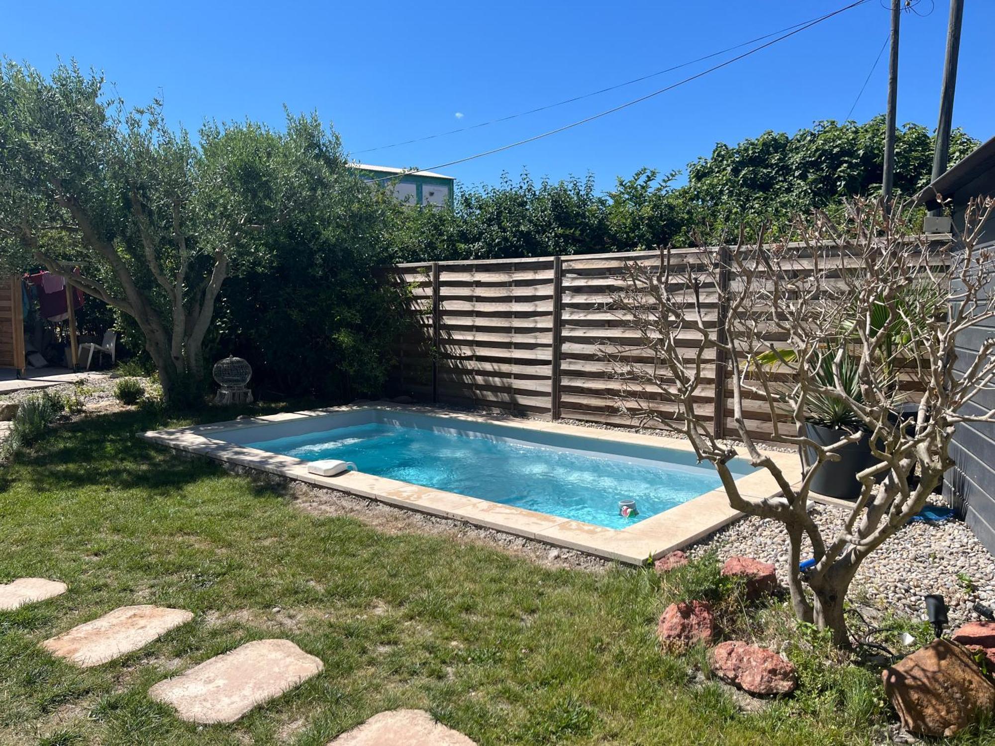 Apartamento Sasha'Blue-Terrasse Jardin-Park-Clim-Piscine LʼIsle-sur-la-Sorgue Exterior foto