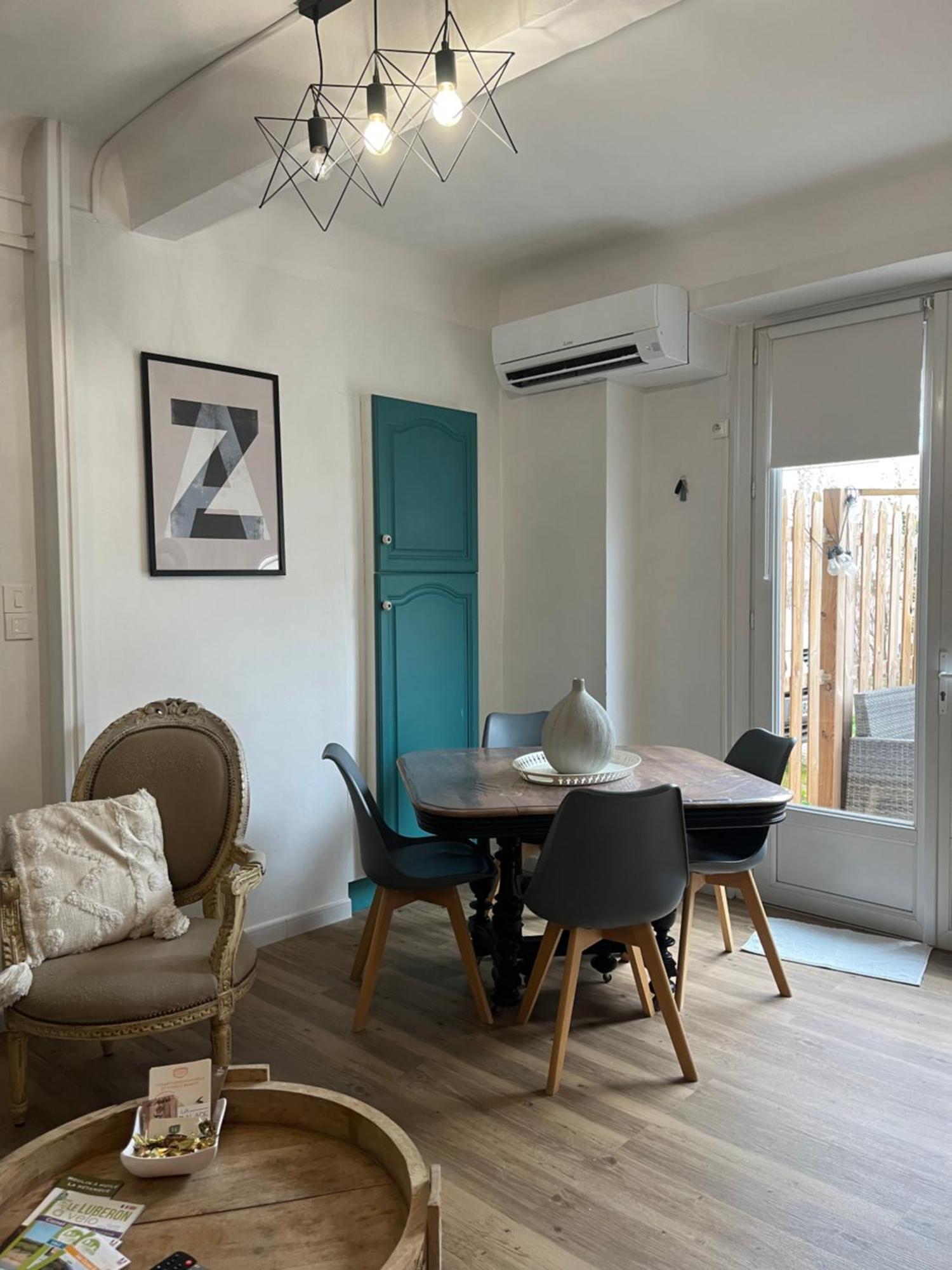 Apartamento Sasha'Blue-Terrasse Jardin-Park-Clim-Piscine LʼIsle-sur-la-Sorgue Exterior foto